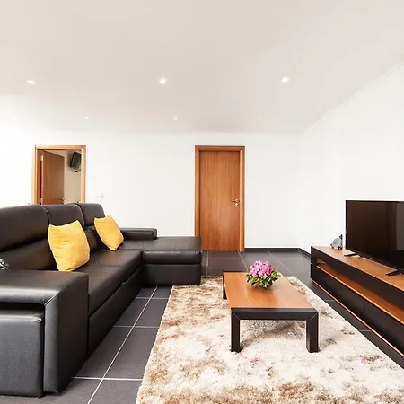 A Casa Da Silva *